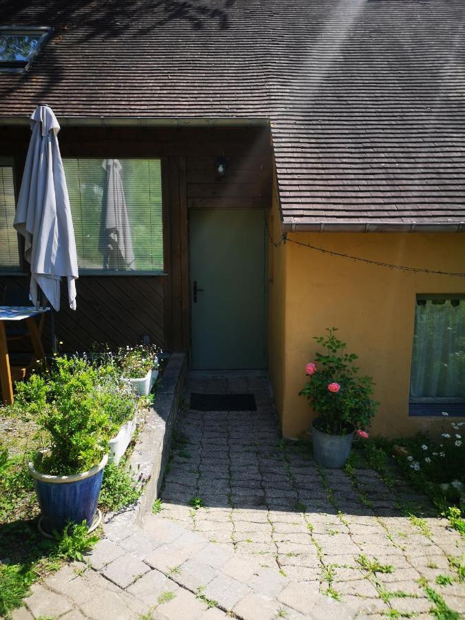 Gite Les Hunieres Fourneville Kültér fotó